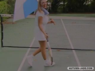 Autumn tenisas