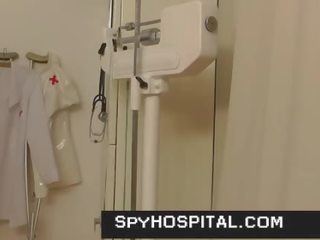Smutty medic spying on upslika female patient