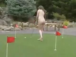 Bermain golf untuk itu viewers!